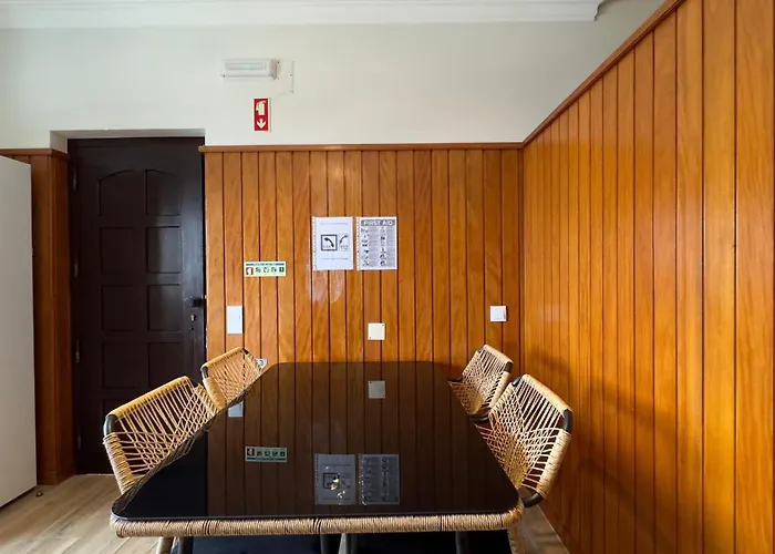 Ensuite 5 Rochedo بيت ضيافة 3*