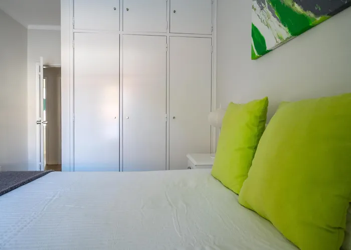 بيت ضيافة Ensuite 5 Rochedo 3*