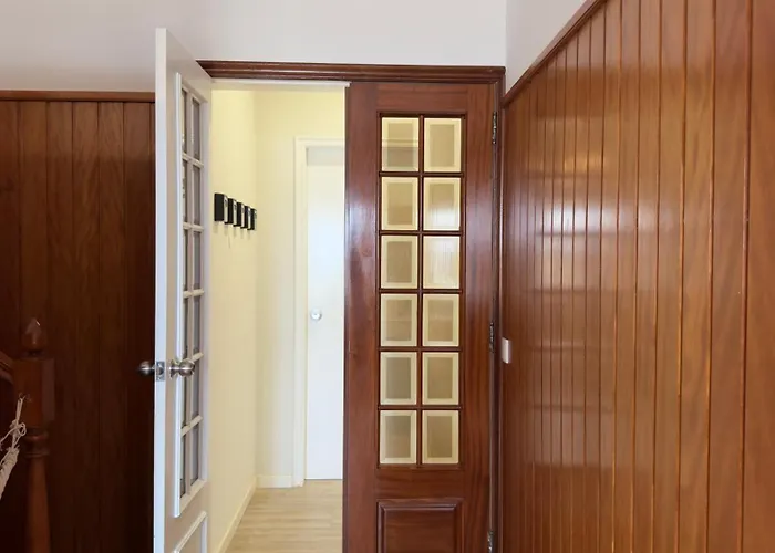 Ensuite 5 Rochedo بيت ضيافة 3*